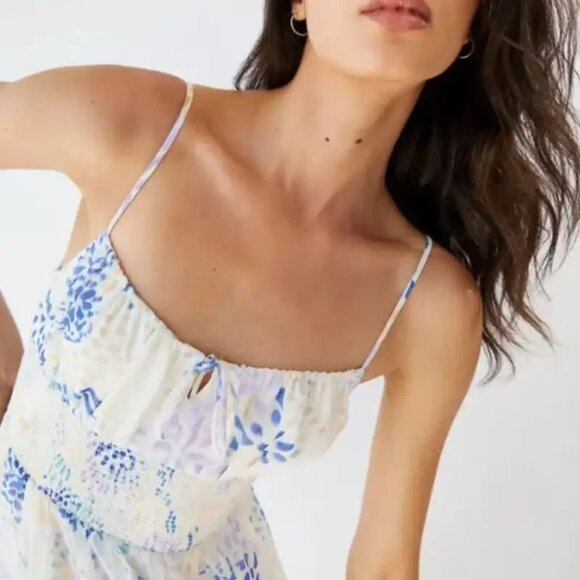 Aritzia Wilfred Blue & White Floral Genoa Midi Dress - Picture 3 of 6